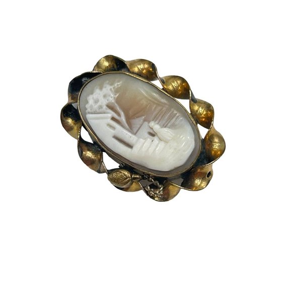 Vintage Carved Genuine Shell Cameo Brooch Rebecca at the Well Scenic Collectible - Picture 1 of 8